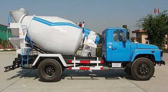 Dongfeng 140 pointed concrete mixer truck