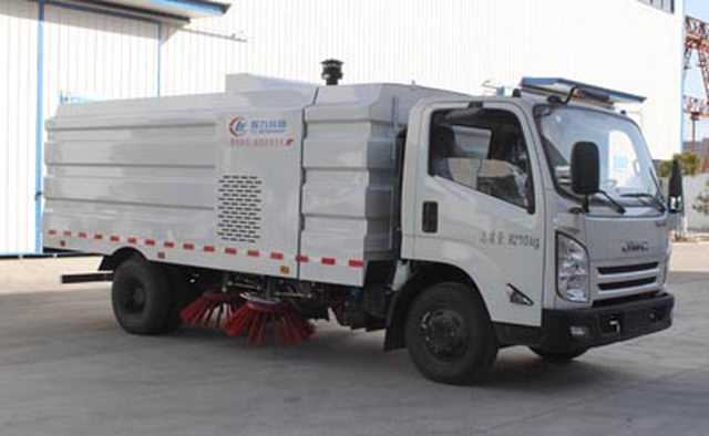 Jiangling sweeper truck